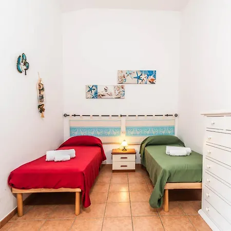 Laura - Happy Apartment Cannigione